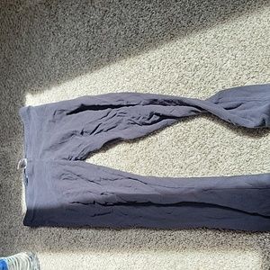 XS black SO capri leggings